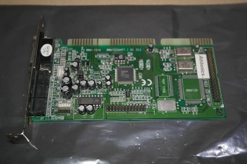 ymf719.jpg ymf719.jpg