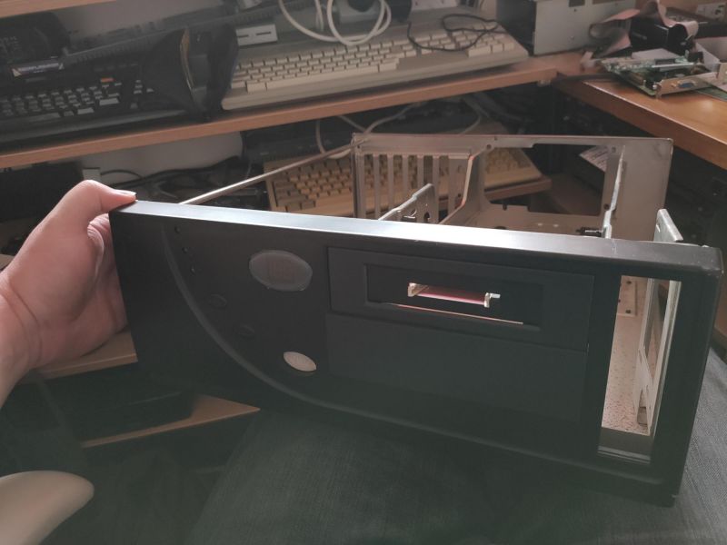 asus_pvi_sp3_2.jpg asus_pvi_sp3_2.jpg