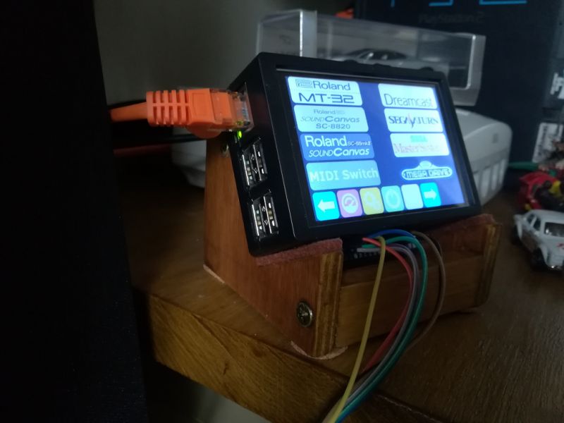 pi_cradle.jpg pi_cradle.jpg