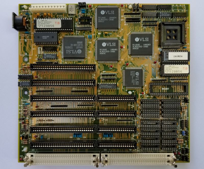 motherboard_286_vlsi.jpg motherboard_286_vlsi.jpg