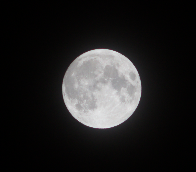 200mmf3-5_f8.png 200mmf3-5_f8.png